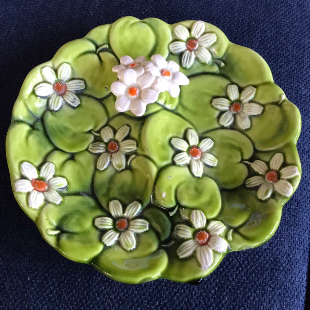 1967 Inarco Green Apple Daisy Trinket Dish MCM